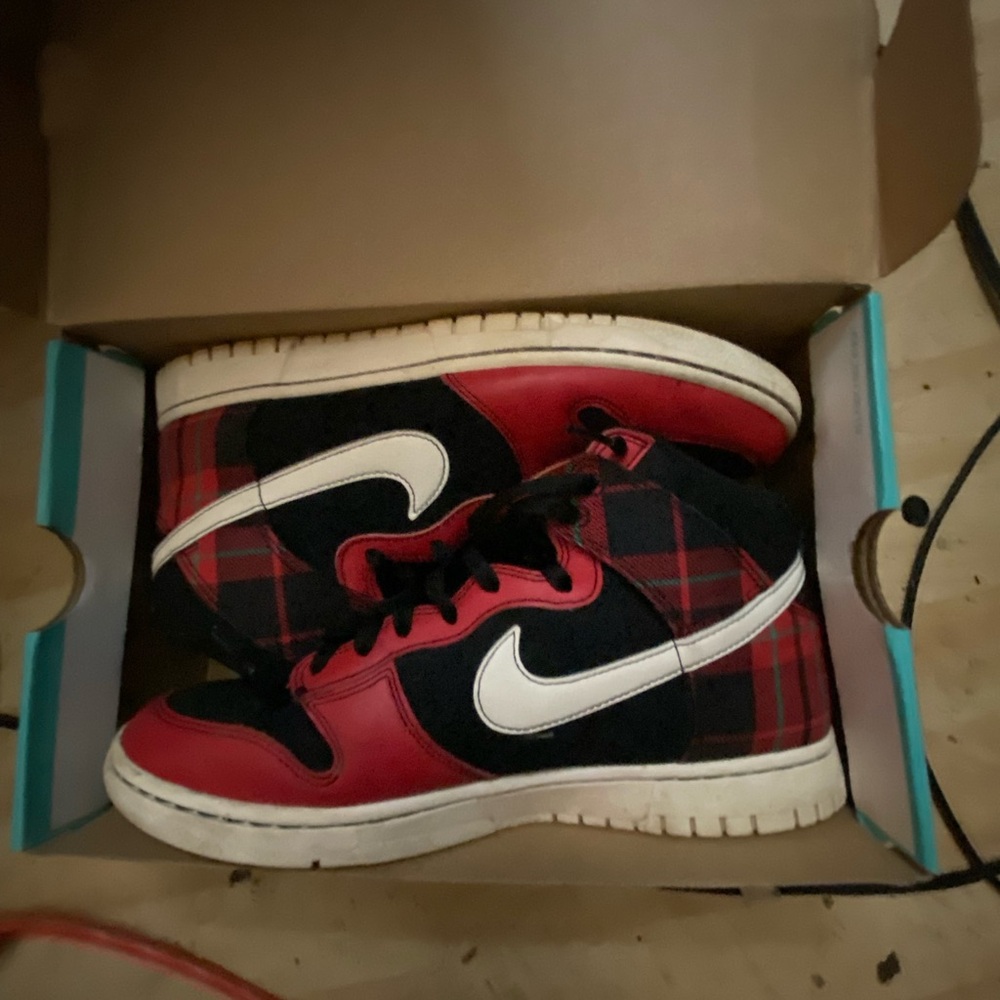Nike dunk tartan plaid men’s 10.5
